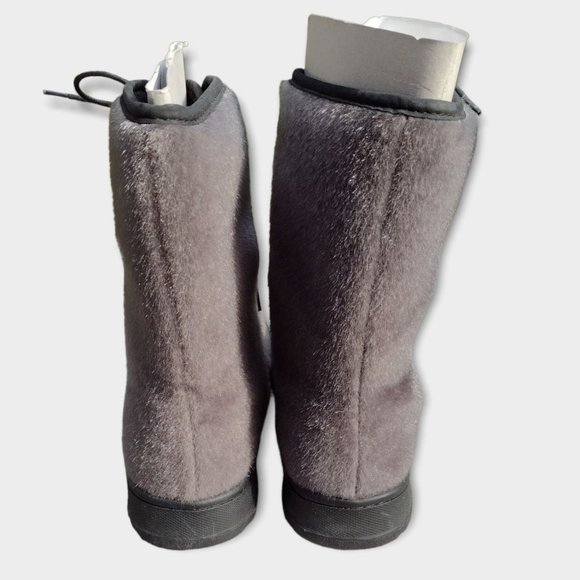 NEW LL Bean Faux Fur Lace Up Mukluk Boots Women’s Size 10 Fleece Lined Gray - Picture 3 of 6